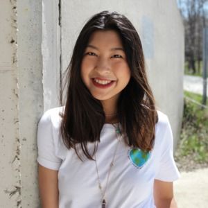 Meet your Posher, Lucy